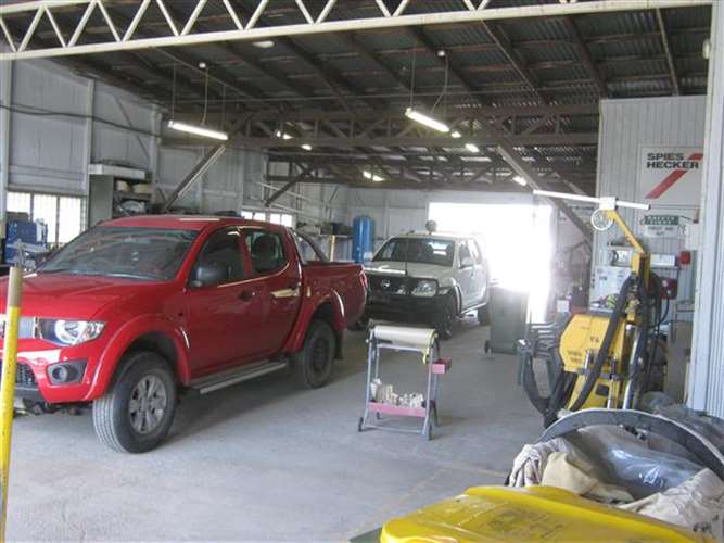 Buy a Panel Beating & Spray Painting ABM ID 1671 Businesses for Sale